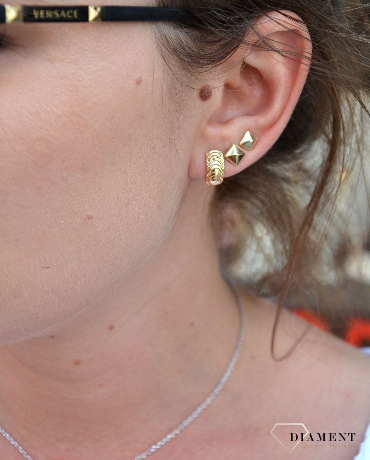 Złote kolczyki 585 grawerowane KL 2349I 585.jpg